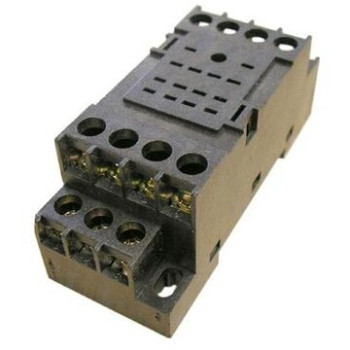 RS-704 bāze RHS relejiem